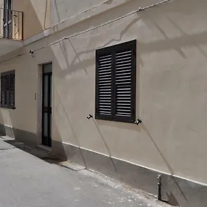 https://casanetina.sicilyhotelsitaly.net